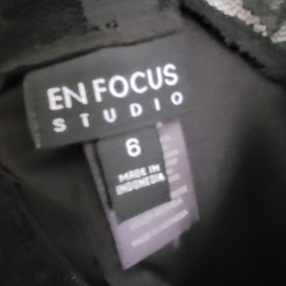 Cocktail Dress - Size 6 - Picture 8 of 9